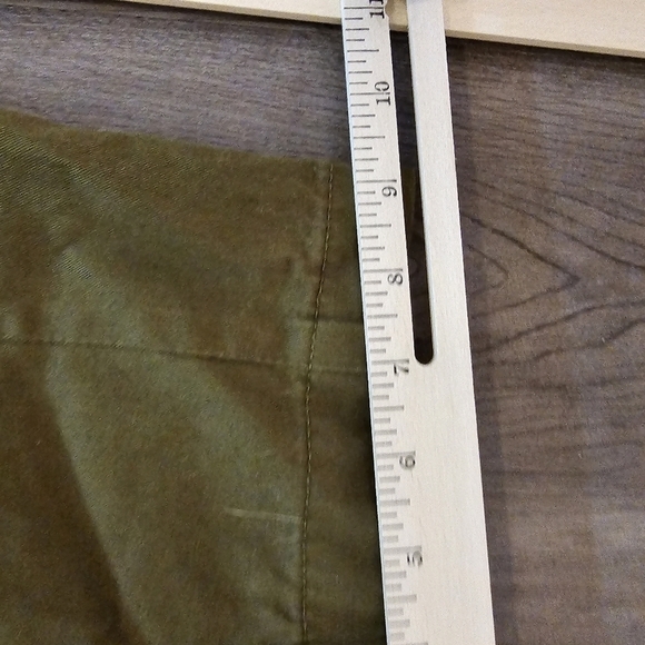 Levi’s Women NWT Medium Olive Green Jumpsuit - Picture 10 of 14